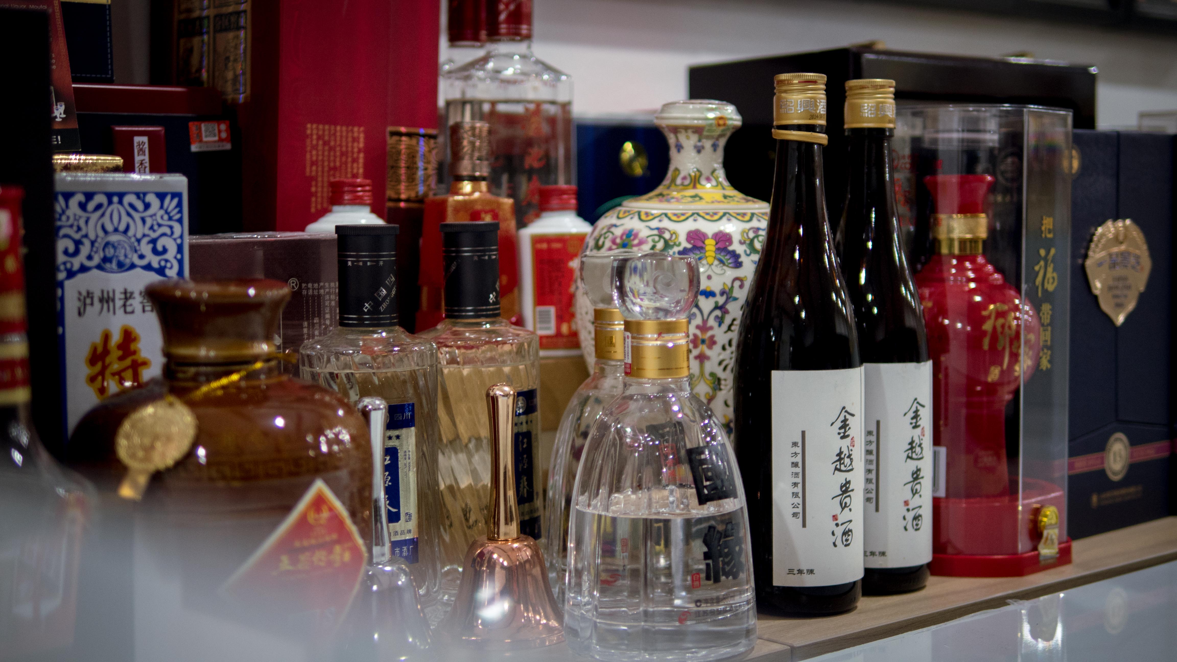 Meet Baijiu, The Bestselling Liquor S’pore Has Never Tasted