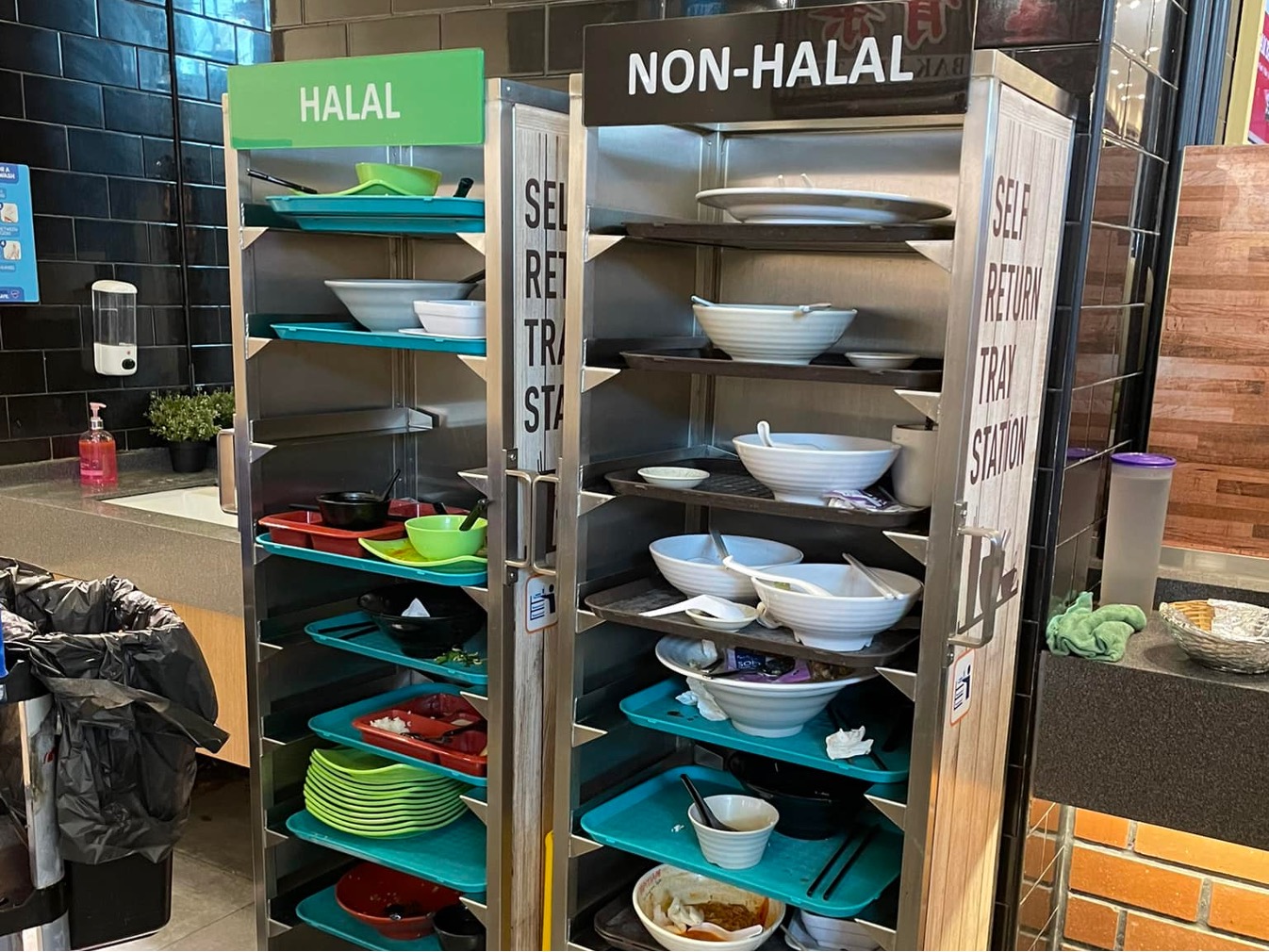 It’s Really Not That Hard To Return Halal Trays Where They Belong at Hawker Centres