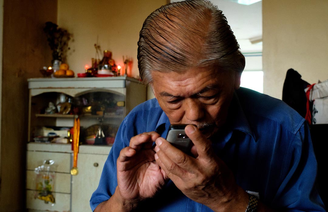 Ah Goh: A Tissue Seller's Fight to Turn Back Time