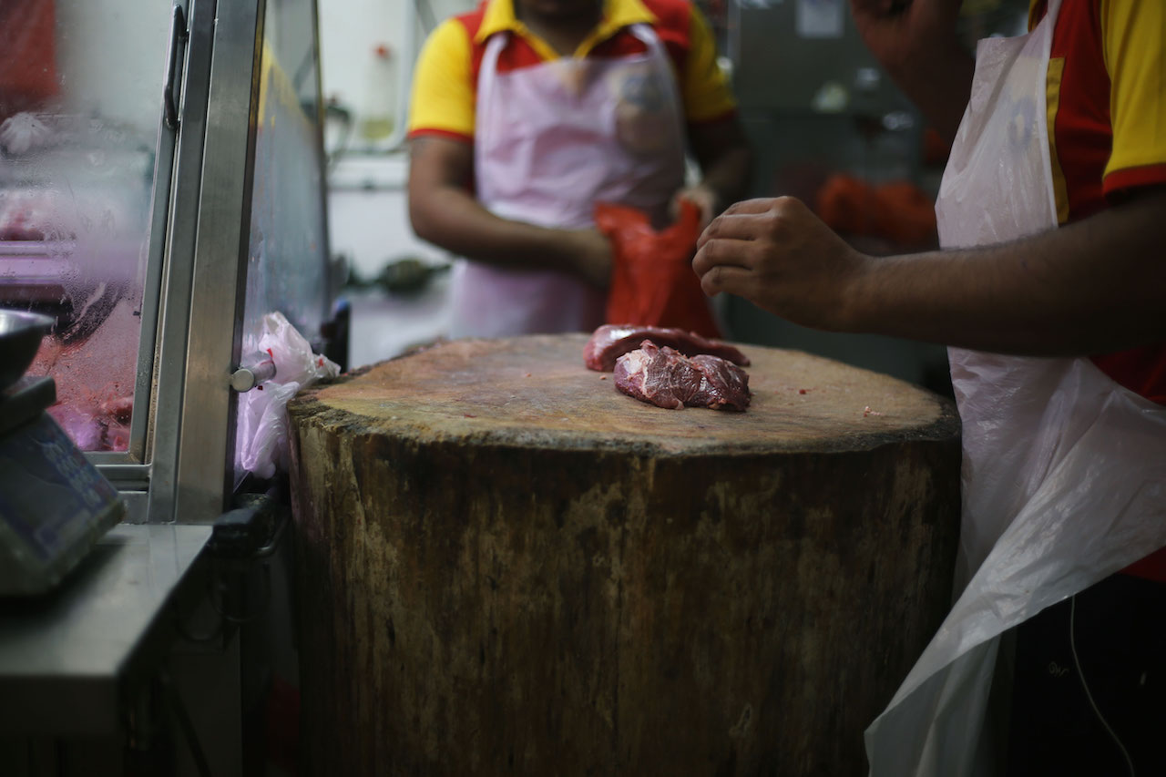 A Peek Into the Unseen Lives of Singapore’s Butchers
