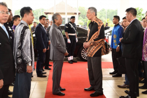 Malaysians Speak Out On Water Prices: “Increase Only La, They So Rich!”