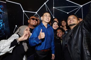 The Real Desmond Kuek, According to Past and Present SMRT Employees