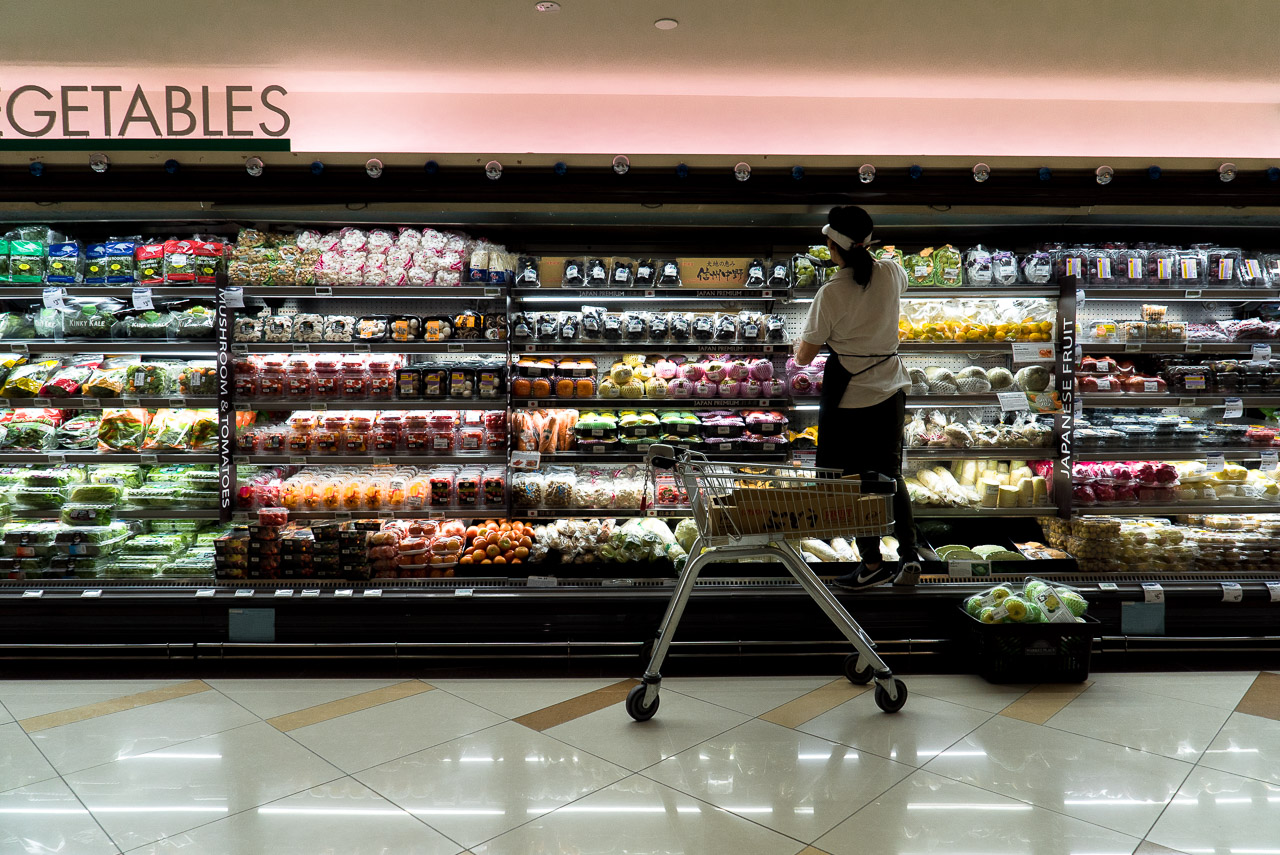 Explaining the Millennial Obsession With Supermarket Shopping