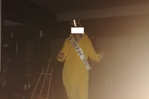 I Went to An International School Party Expecting Drugs. All I Got Was a Reminder of My Insecurities