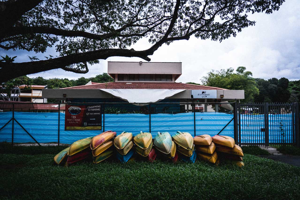 Six Days Across Three Decades In Pasir Ris Hotel, Pasir Ris's