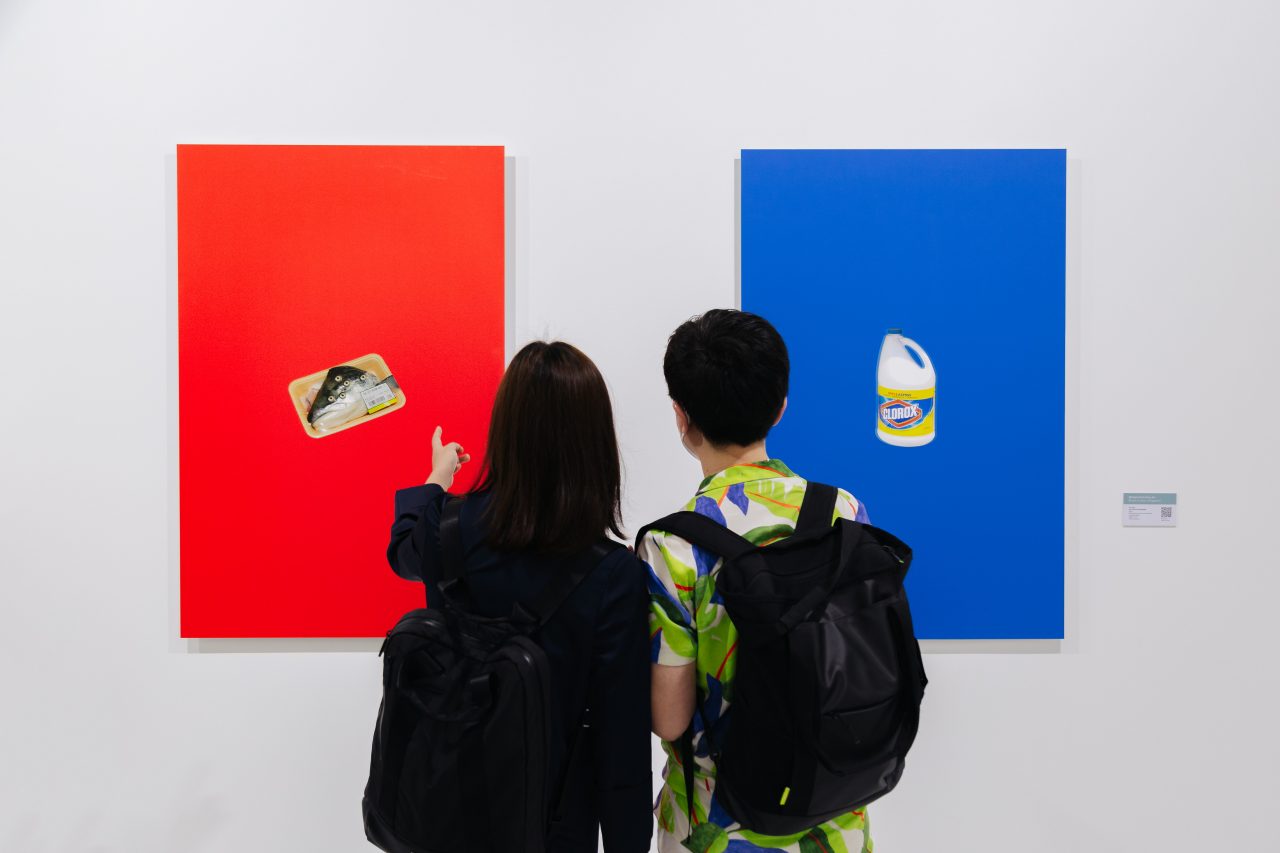 From left to right: Hu Qiren, "#4, A Grocer's Essentials", "#5, A Grocer's Essentials", 2020, Archival pigment print on aluminum composite panel, Edition 1 of 3, 118.9 x 78.9 cm. Presented by RIchard Koh Fine Art. Photo by Toni Cuhadi, courtesy of S.E.A. Focus, Singapore