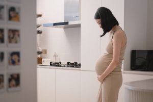 Baring It All: The Scars, Fears and Difficulties of Motherhood