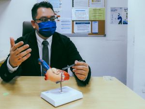 Heart Attacks, Heartburns and Heartbreaks: A Cardiologist’s Guide to Living Long and Prosper