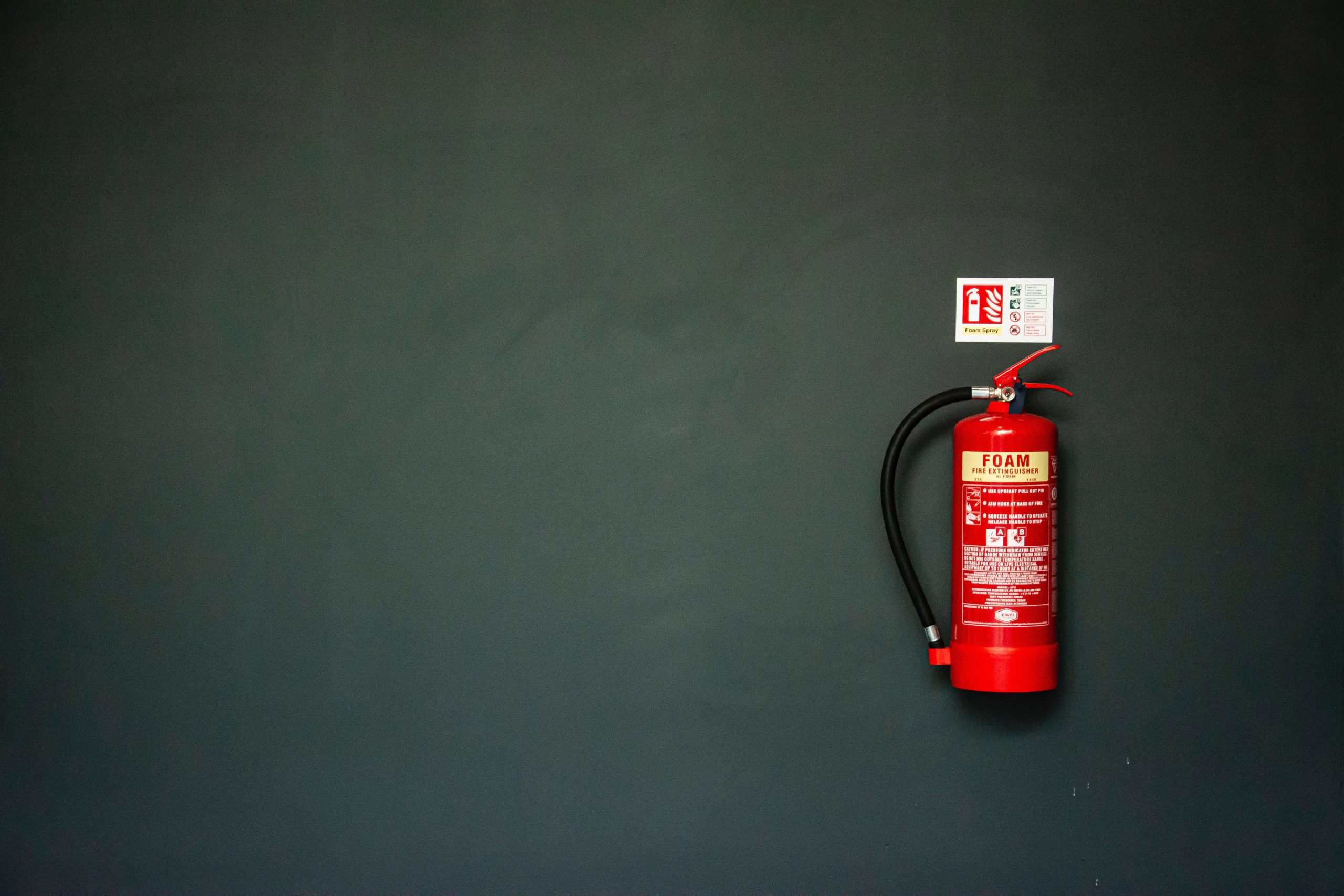 The Best Housewarming Gift You Can Give Today Is a Fire Extinguisher