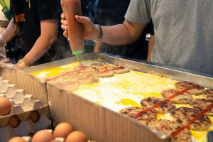 RICE Digest: Hot Weather, Late Night Buses and Geylang Serai Ramadan Bazaar Return