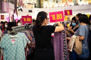 How Singaporeans Justify Cost Savings with Kiam Siap Math
