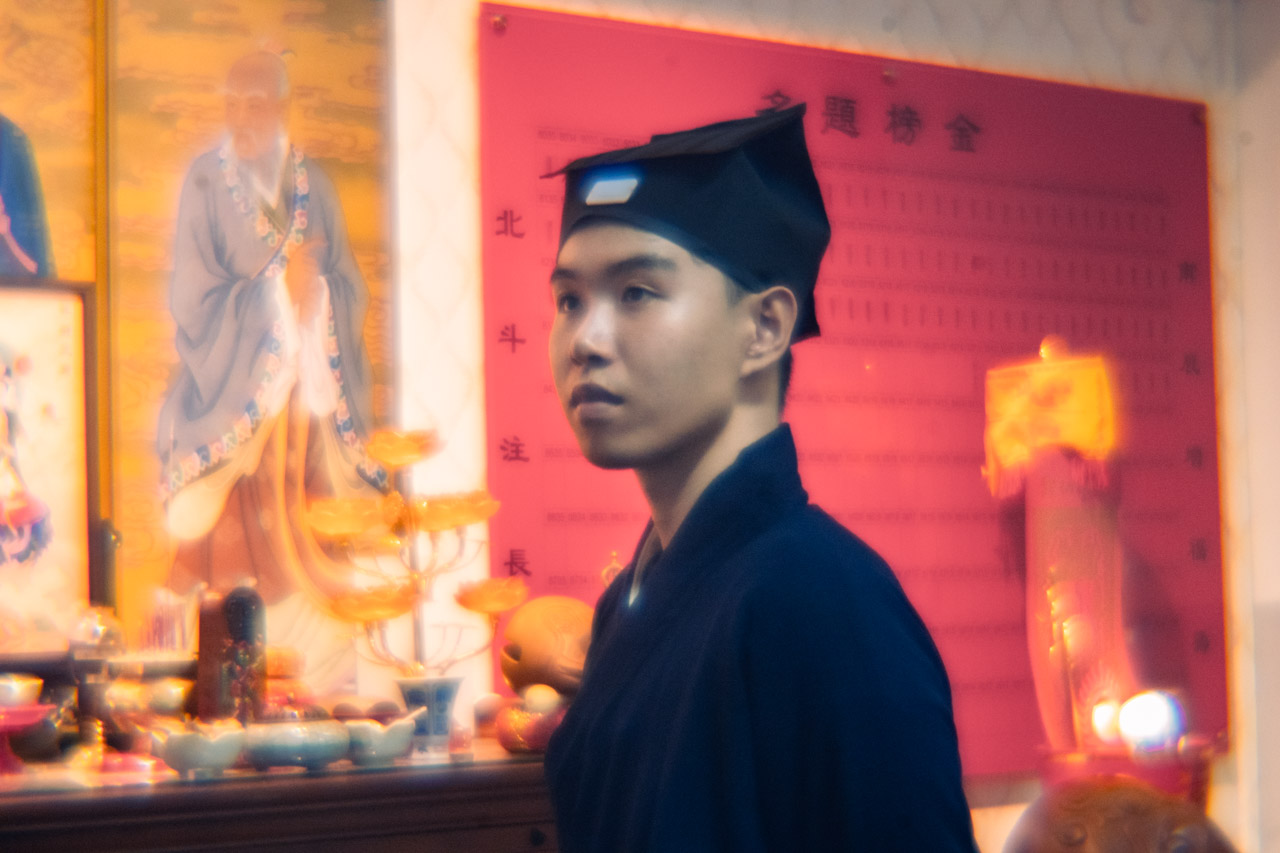 The 24-Year-Old Student Who Accidentally Became a Taoist Priest