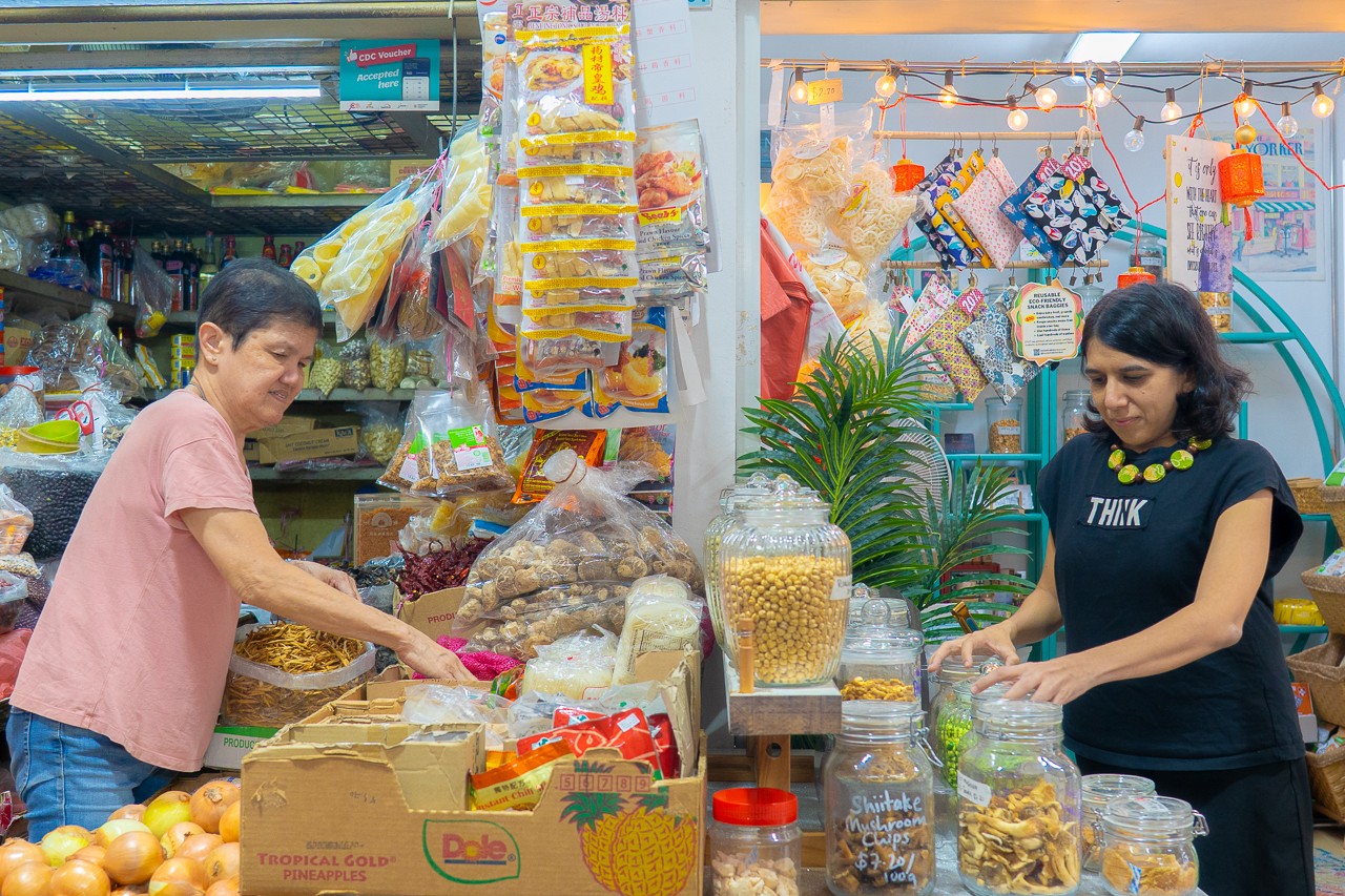 A Sociologist’s Unexpected Lessons From Running a Holland Village Market Stall